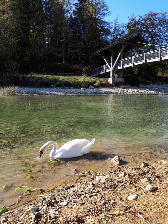 Le Charme Des 2 Lacs Malbuisson Exterior foto