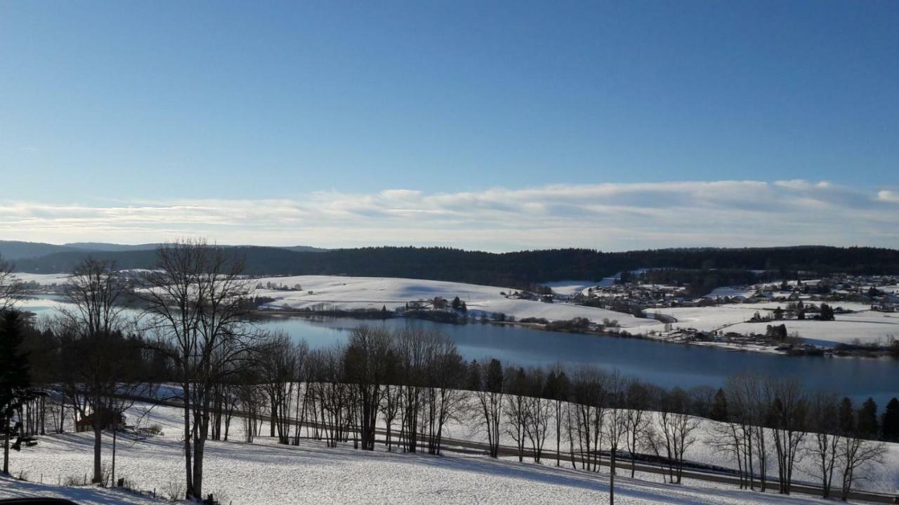 Le Charme Des 2 Lacs Malbuisson Exterior foto